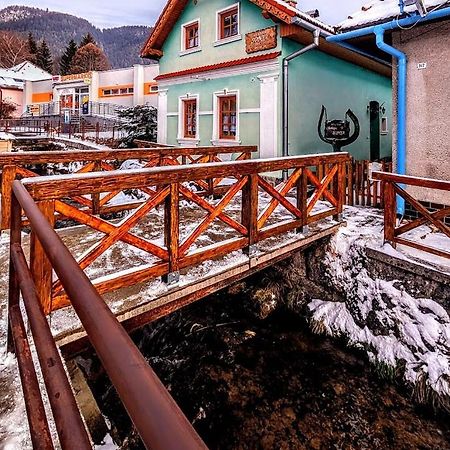 Chalupa Sonja Lúčky Buitenkant foto